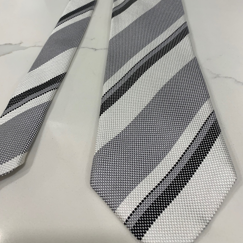 💯 Authentic Tom Ford men’s tie 🔥